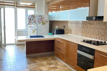 Aylıq Kirayə Yeni Tikili Beşmərtəbədə 