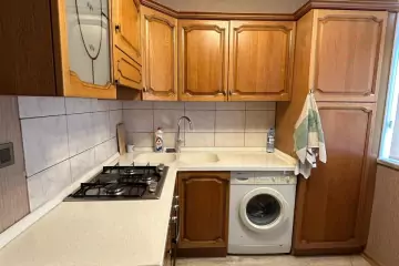 Aylıq Kirayə Köhnə Tikili 28 May Metrosu ətrafında 