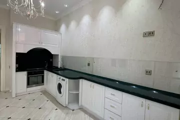 Satılır Yeni Tikili Zabitlər Parkı 