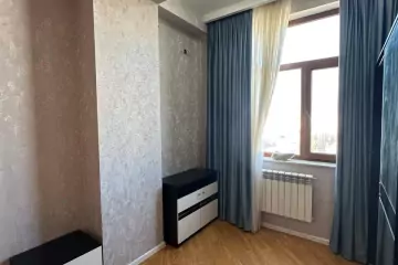 Aylıq Kirayə Yeni Tikili Bakı Kinoteatrıda 