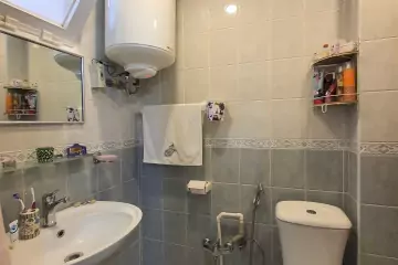 Aylıq Kirayə Köhnə Tikili 28 May Metrosu ətrafında 