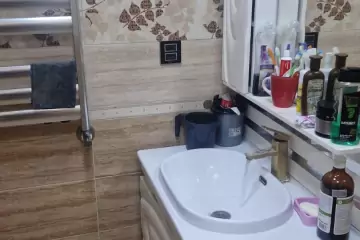 Satılır Yeni Tikili 8-ci Kilometrdə 