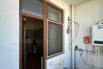 Aylıq Kirayə Yeni Tikili Bakı Kinoteatrıda 