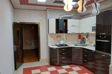 Satılır Yeni Tikili 8-ci Kilometrdə 