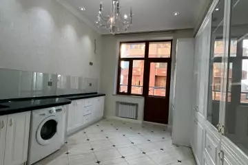 Satılır Yeni Tikili Zabitlər Parkı 