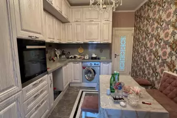 Satılır Yeni Tikili Yeni Yasamalda 