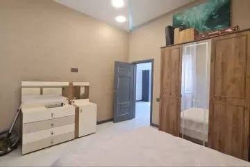 Satılır Bağ Evi şüvəlanda 