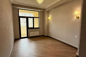 Satılır Yeni Tikili Yeni Günəşlidə 