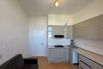 Aylıq Kirayə Yeni Tikili Bakı Kinoteatrıda 