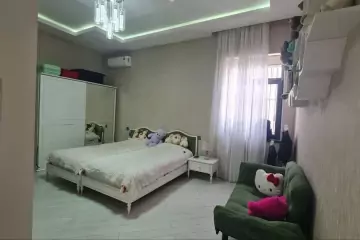 Satılır Bağ Evi şüvəlanda 