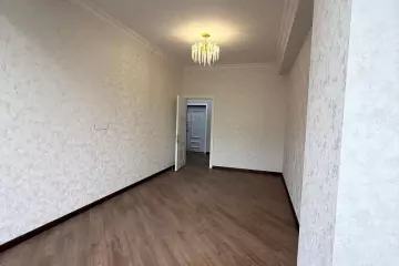 Satılır Yeni Tikili Yeni Günəşlidə 