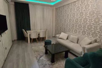 Aylıq Kirayə Yeni Tikili Ağ şəhər Kompleksində 