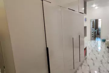 Satılır Yeni Tikili Ukraniya Dairəsida 