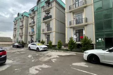 Satılır Yeni Tikili Masazırda 