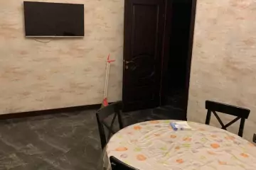 Satılır Yeni Tikili Beşmərtəbədə 