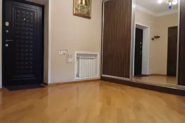 Satılır Yeni Tikili 8-ci Kilometrdə 