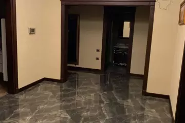 Satılır Yeni Tikili Beşmərtəbədə 