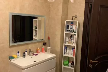 Satılır Yeni Tikili Beşmərtəbədə 