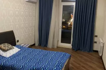 Satılır Yeni Tikili Beşmərtəbədə 