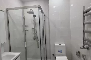 Satılır Yeni Tikili Yeni Günəşlidə 