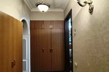 Satılır Köhnə Tikili İzmir Parkı 