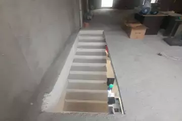 Aylıq Kirayə Obyekt 8-ci Mikrorayonda 