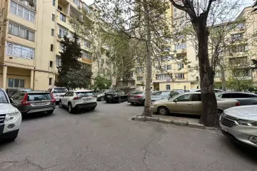 Aylıq Kirayə Köhnə Tikili 28 May Metrosu ətrafında 