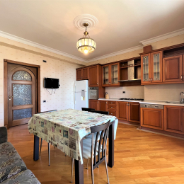 Kirayə 4 otaqlı Yeni Tikili 220 m², Ağ Şəhər Kompleksi