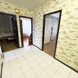 Satılır 4 otaqlı Köhnə Tikili 100 m², Gəncə prospekti