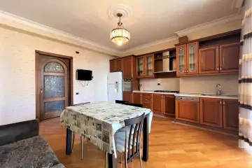 Aylıq Kirayə Yeni Tikili Ağ şəhər Kompleksində 