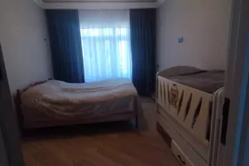 Satılır Köhnə Tikili Qaraçuxurda 