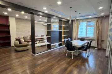 Aylıq Kirayə Yeni Tikili Ağ şəhər Kompleksində 