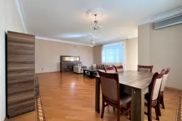 Aylıq Kirayə Yeni Tikili Ağ şəhər Kompleksində 