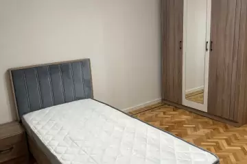 Aylıq Kirayə Köhnə Tikili 28 May Metrosu ətrafında 