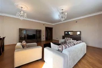 Aylıq Kirayə Yeni Tikili Ağ şəhər Kompleksində 