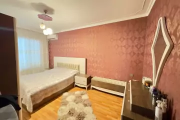 Satılır Köhnə Tikili Gəncə Prospektində 