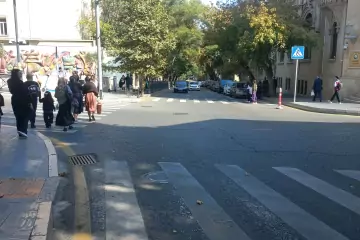 Satılır Obyekt Axundov Bağında 