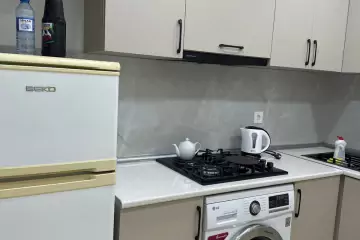 Aylıq Kirayə Köhnə Tikili 28 May Metrosu ətrafında 