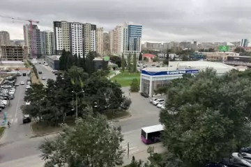 Aylıq Kirayə Yeni Tikili Ağ şəhər Kompleksində 