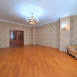 Ofis kirayə 4 otaqlı 160 m², 1 sot  ərazi, Sovetski (Советская)
