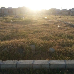 3 sot  torpaq satılır, Müşviqabad