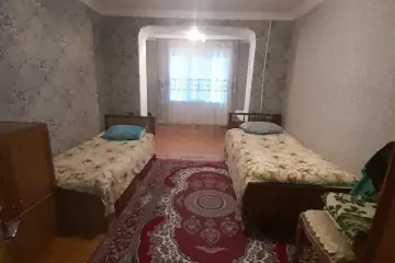 Satılır Köhnə Tikili 8-ci Kilometrdə 