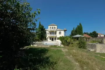 Satılır Bağ Evi Buzovnada 