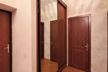 Aylıq Kirayə Ofis Sovetski (советская)da 