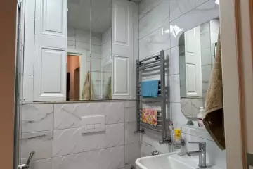 Aylıq Kirayə Yeni Tikili Yasamal Bazarında 