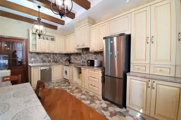 Aylıq Kirayə Ofis Sovetski (советская)da 