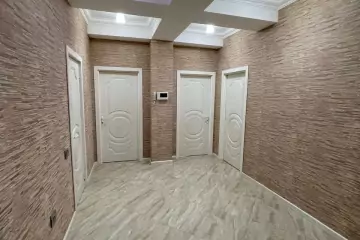 Satılır Yeni Tikili 8-ci Kilometrdə 