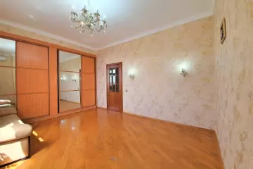 Aylıq Kirayə Ofis Sovetski (советская)da 