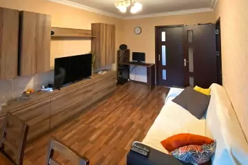 Satılır Köhnə Tikili Beşmərtəbədə 