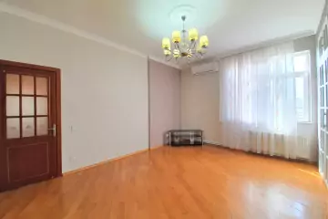 Aylıq Kirayə Ofis Sovetski (советская)da 